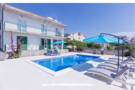 Neda Apartments Vodice Croatia