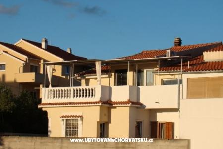 Apartments Zara photo 3