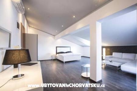The Suites - Small Luxury Living photo 2