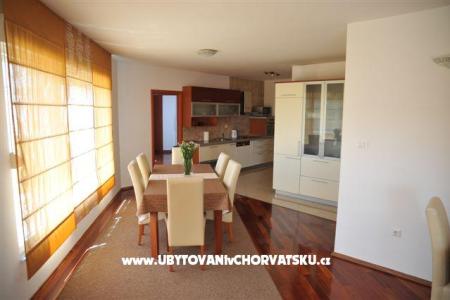 Apartment Lea photo 3