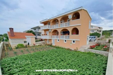 Apartmeni Adria - Rtina - Zadar Croatia