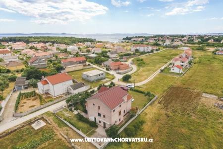 Apartments ĐURĐICA photo 4