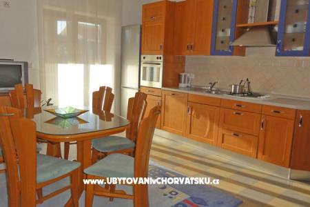Apartments Luana photo 2