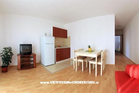 Apartments Tea photo 5