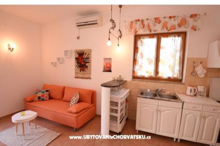 Apartment near beach, Zadar, Karma photo 3