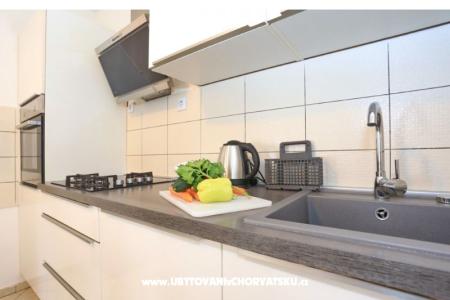 Apartments Zadar House photo 5