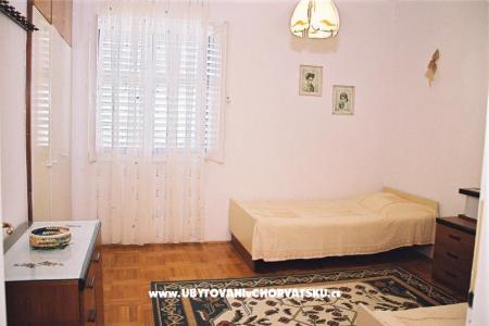 Apartments INA photo 4