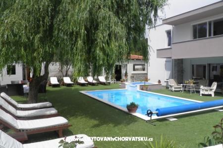 Apartments Mirakul photo 5