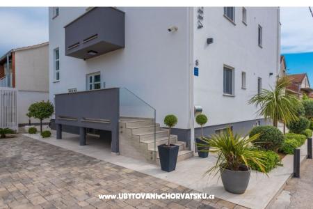 Apartments Villa Karla photo 5