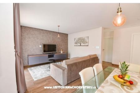 Calypso Royal Apartment photo 5