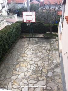 Apartment Luka photo 4