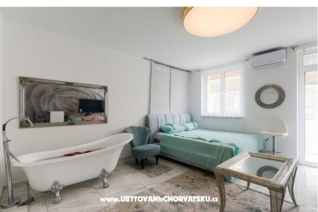 Maria Luxury Suite, Center photo 3