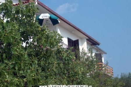 Apartments Sea photo 2