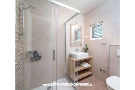 Apartments Babić A2-A3 photo 4