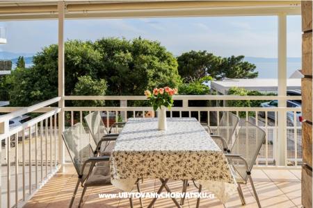 Apartments Boban Živogošče Croatia