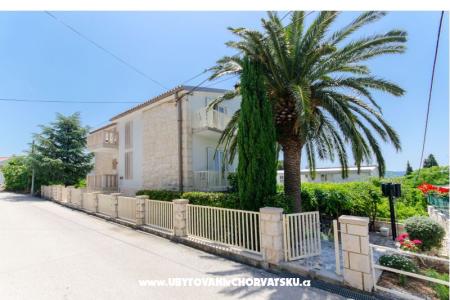 Apartments Smiljana Zivogosce Croatia