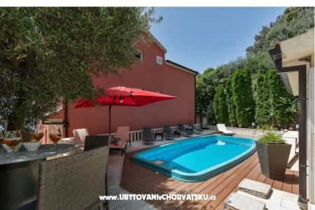 Villa Palunko Zivogosce Croatia