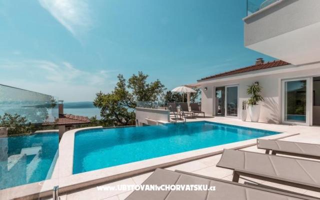 Villa Prestige – Accommodation Baska Voda Kroatië