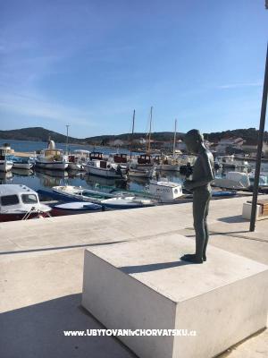 House Lukin – Accommodation Betina Kroatië