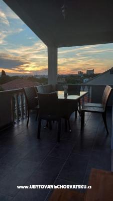 Apartment Laura  – Accommodation Bibinje Kroatië