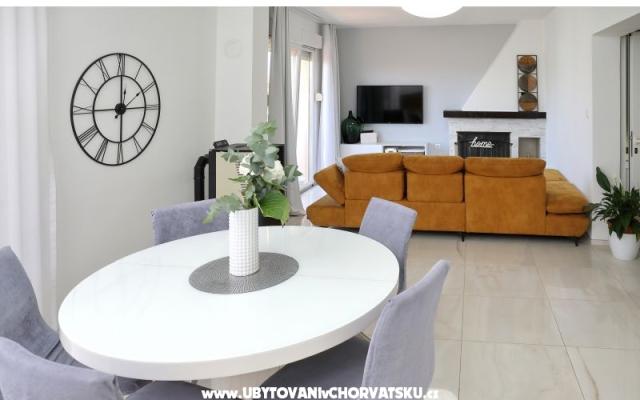 Bella's Home – Accommodation Bibinje Kroatië