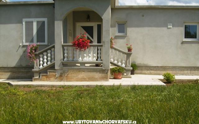 House za odmor Jelena – Accommodation Bibinje Kroatië