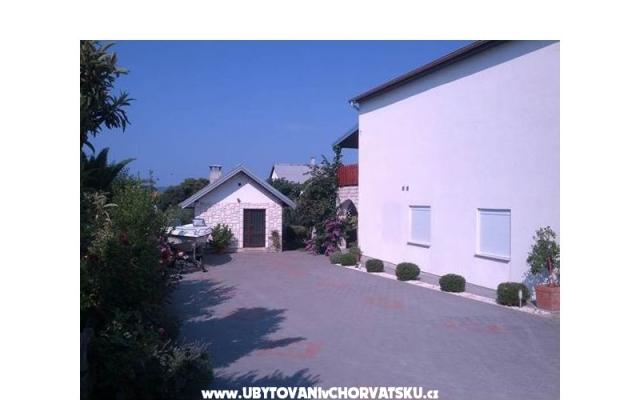 Sertic Apartments – Accommodation Bibinje Kroatië