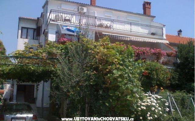 Apartments Ivanović – Accommodation Biograd Kroatië