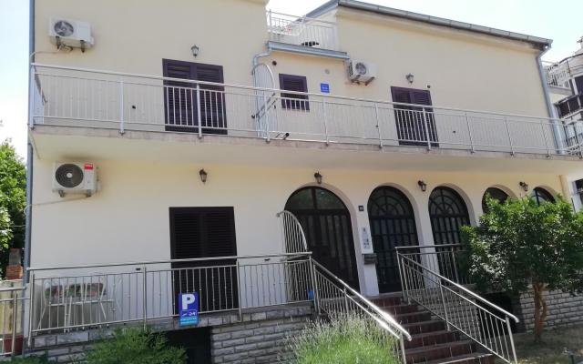 Apartments Mara 2 – Accommodation Biograd Kroatië