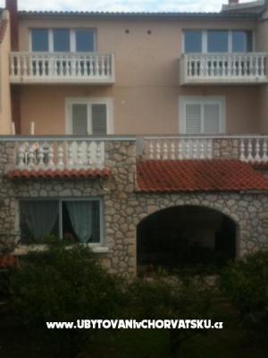 Apartments Sladić – Accommodation Biograd Kroatië