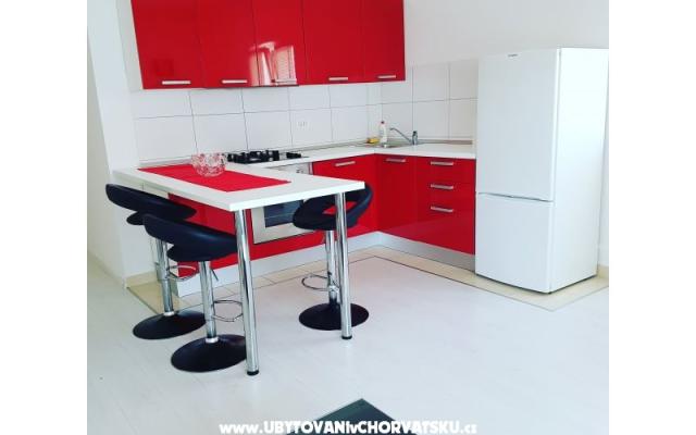 Apartment OZANA – Accommodation Blace Kroatië