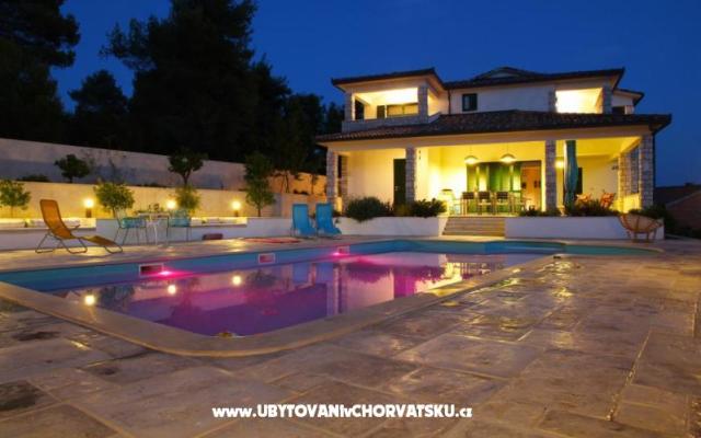 Villa Dora – Accommodation Blato – Korcula Kroatië