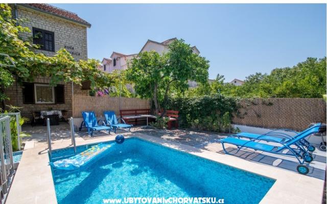 Apartment Ljubica – Accommodation Island of Brac Kroatië
