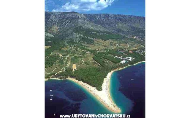 Apartment Restović – Accommodation Island of Brac Kroatië