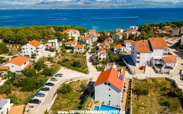 Apartments La Perla – Accommodation Island of Brac Kroatië
