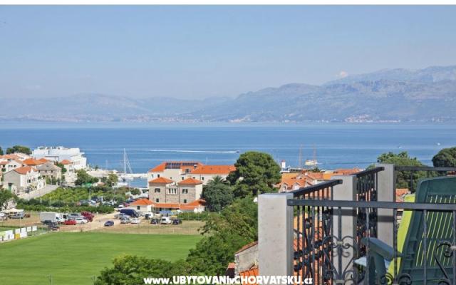 Apartments  " Neppa " – Accommodation Island of Brac Kroatië