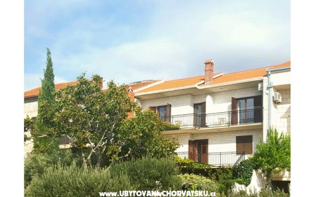 Apartments Bezma – Accommodation Island of Brac Kroatië