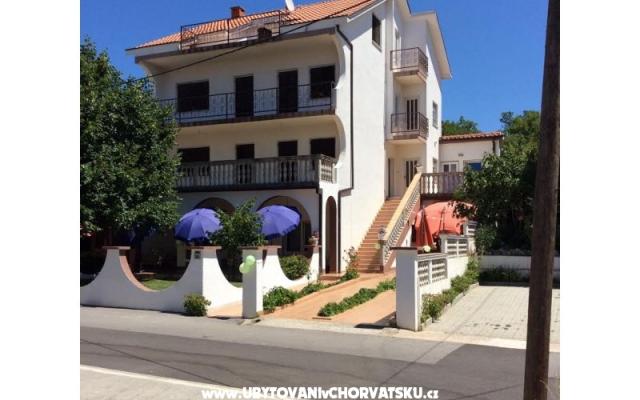 Apartments Nina – Accommodation Crikvenica Kroatië