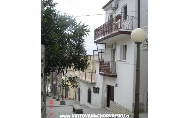 Vacation house Gorica – Accommodation Crikvenica Kroatië