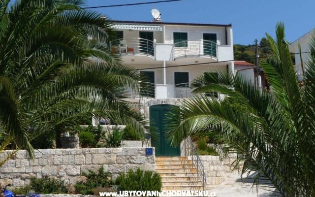 Apartment Miranda – Accommodation Island of Drvenik Veli Kroatië