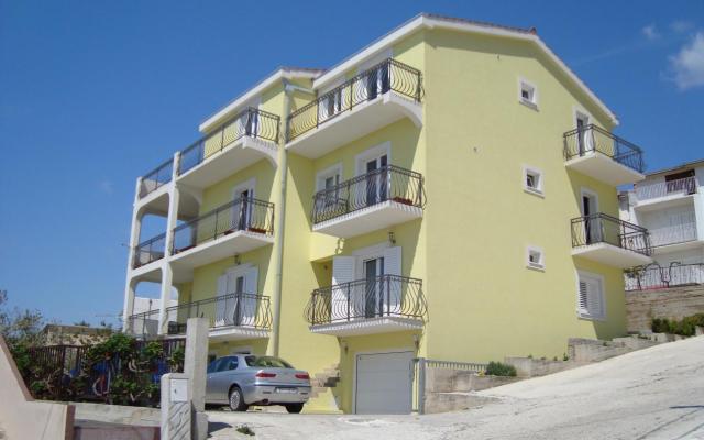 Vila Lucija – Accommodation Dugi Rat Kroatië