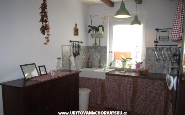 Apartment Flora – Accommodation Fazana Kroatië