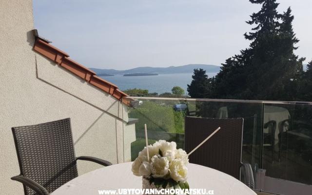 Apartments Burazin – Accommodation Sv. Filip i Jakov Kroatië