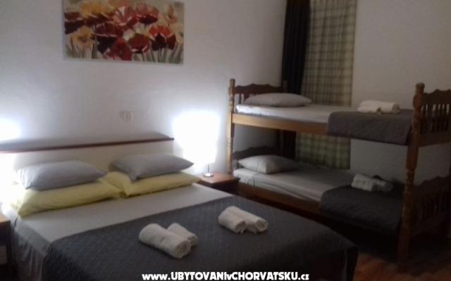 Apartments M&amp;R – Accommodation Sv. Filip i Jakov Kroatië