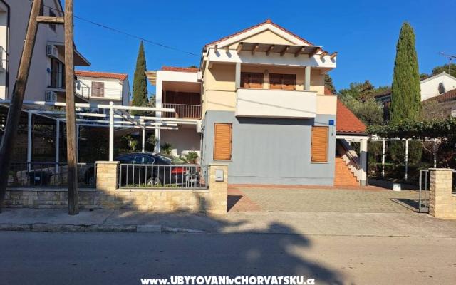 Apartments Be-Bu-Mar – Accommodation Sv. Filip i Jakov Kroatië