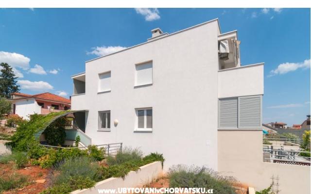 Apartment Paiz – Accommodation Island of Hvar Kroatië