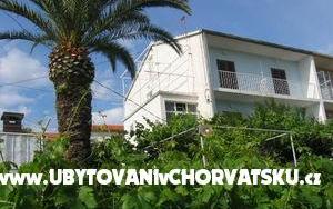 Apartments i Rooms Barbarić – Accommodation Island of Hvar Kroatië