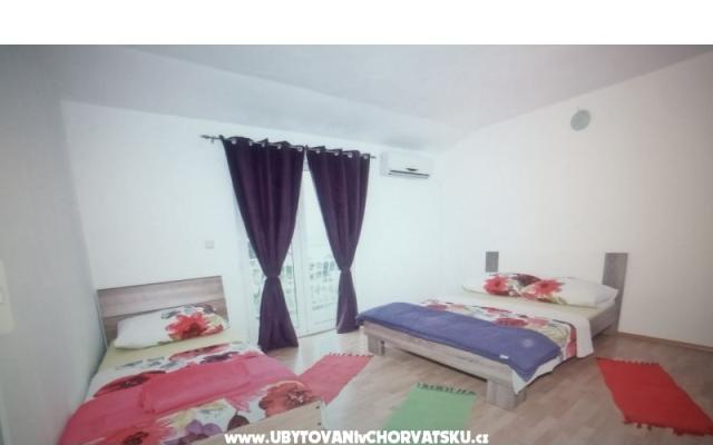 Apartment Akrap – Accommodation Kastela Kroatië