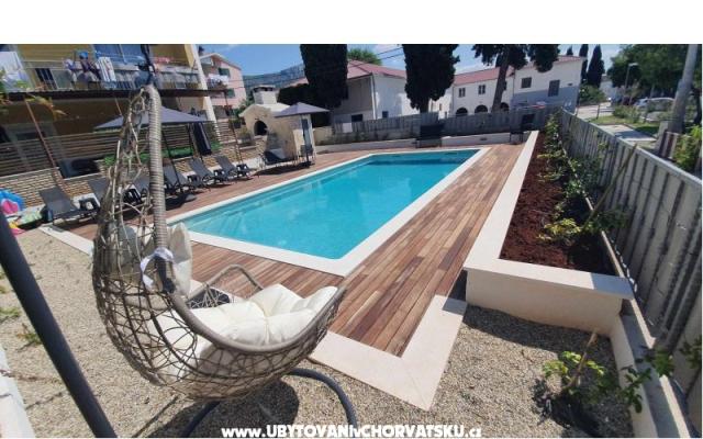 Apartments Meštrović – Accommodation Kastela Kroatië