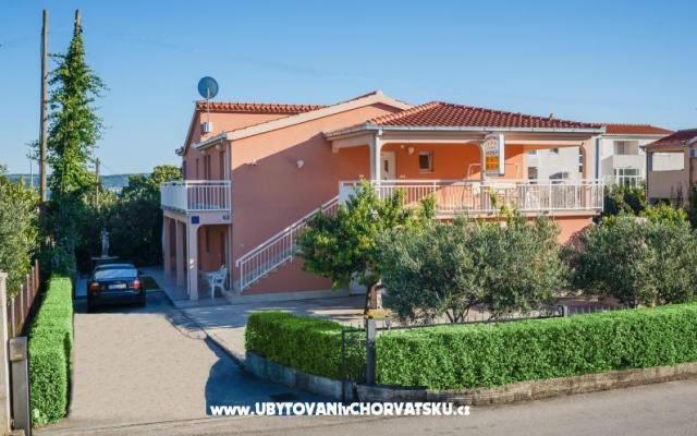 Apartments Mirjana – Accommodation Kastela Kroatië